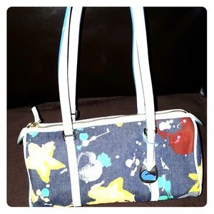 Dooney & Bourke